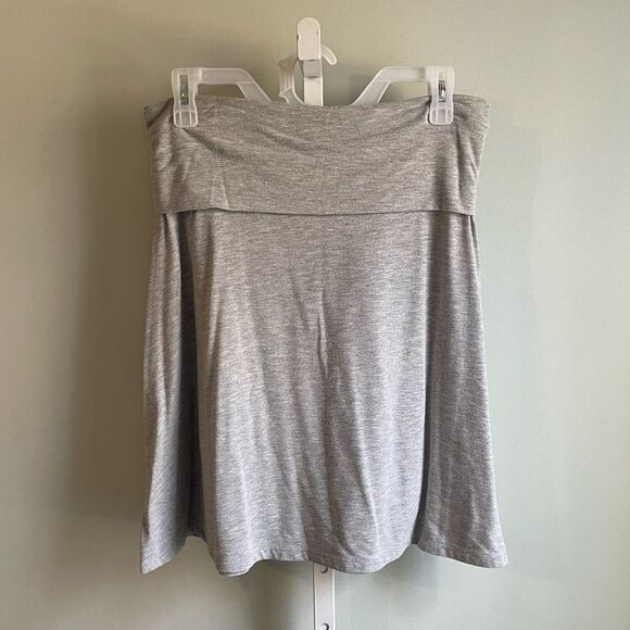Old Navy Gray Casual Skirt - Picture 3 of 3